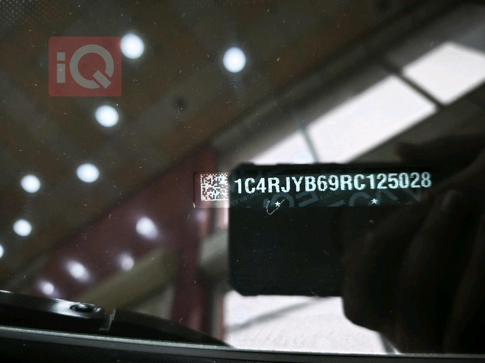 جيب جراند شيروكي